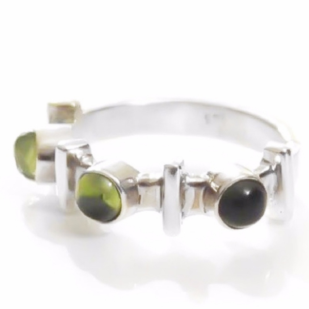 ⭐Peridot sterling silver ring